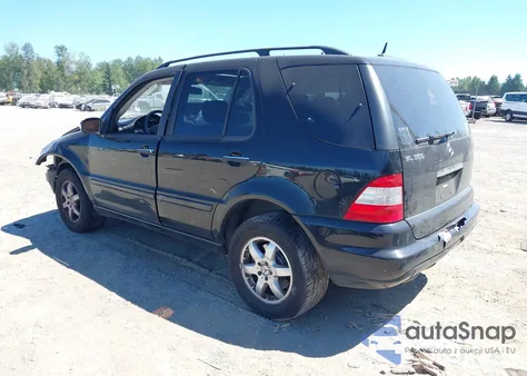 2005 Mercedes-Benz Ml 500 4Matic z USA, uszkodzony, nr VIN 4JGAB75E45A541125